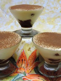 Una foto de Tiramisú en copas