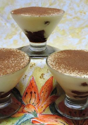 Una foto de Tiramisú en copas