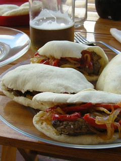 Una foto de Pan pita o pan árabe