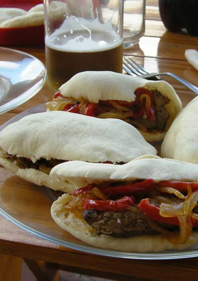 Una foto de Pan pita o pan árabe