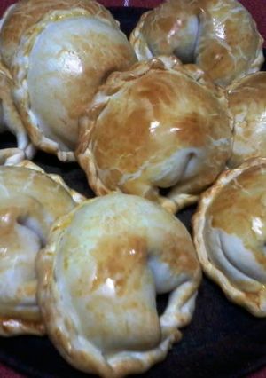 Una foto de Empanadas de jamón y queso