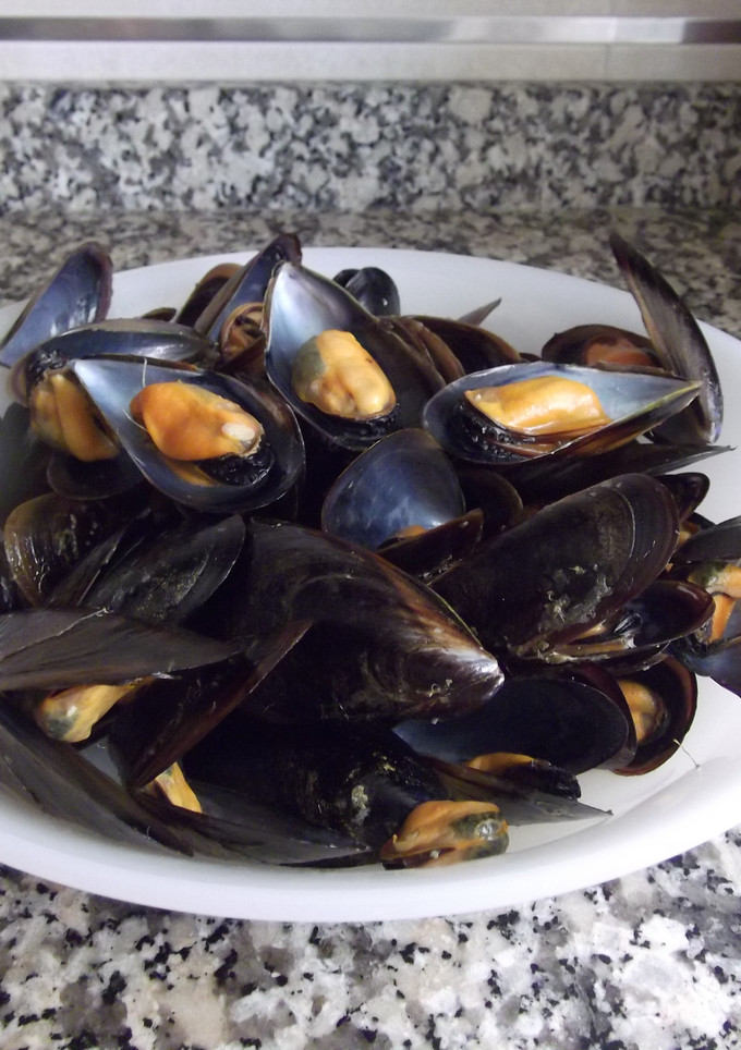 Una foto de Mejillones al vapor