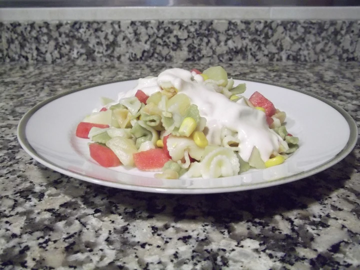 Pasos sencillos para Preparar Ensalada de pasta con piña y sandía  que Delicioso