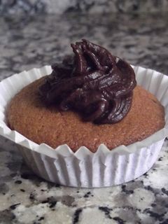 Una foto de Magdalenas con crema de chocolate