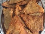 Filetes empanados y buñuelos