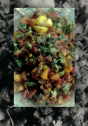 A picture of Mix sabzi.
