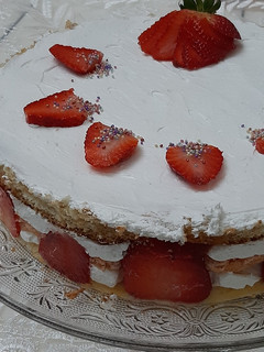 صورة لوصفة تورتة 🥧 بالفراولة 🍓