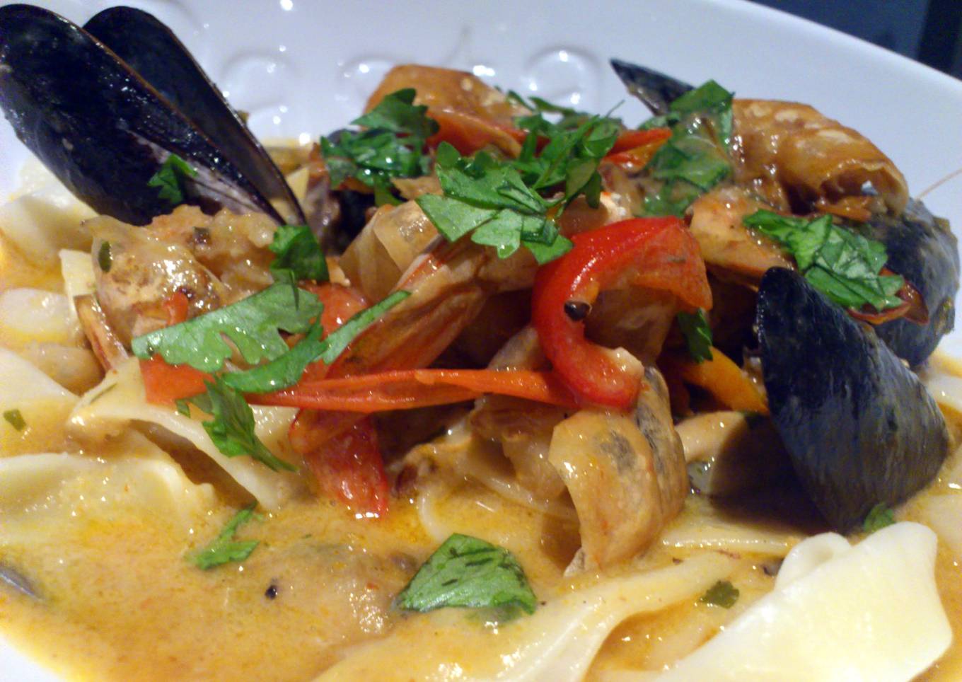 prawn and mussle pasta