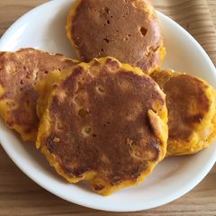 A picture of Carrot Pancakes.