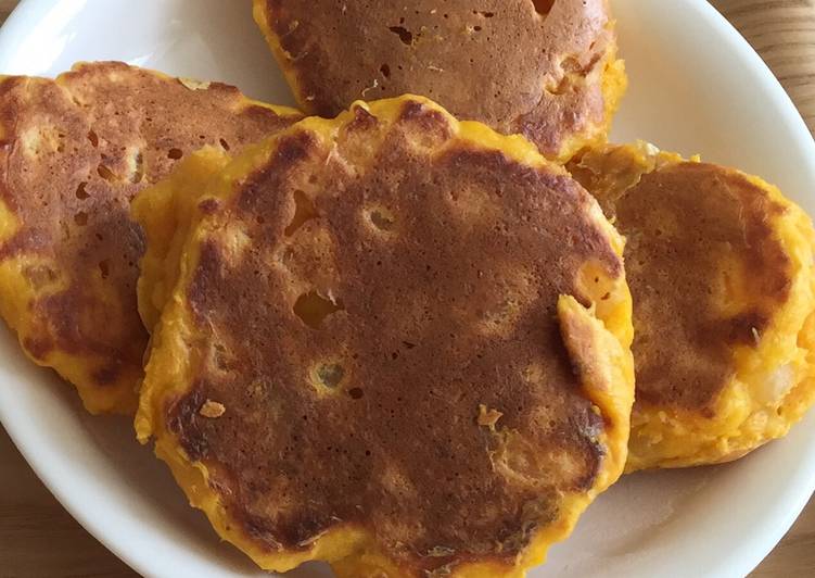 Simple Way to Prepare Super Quick Homemade Carrot Pancakes