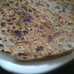 A picture of Thepla.