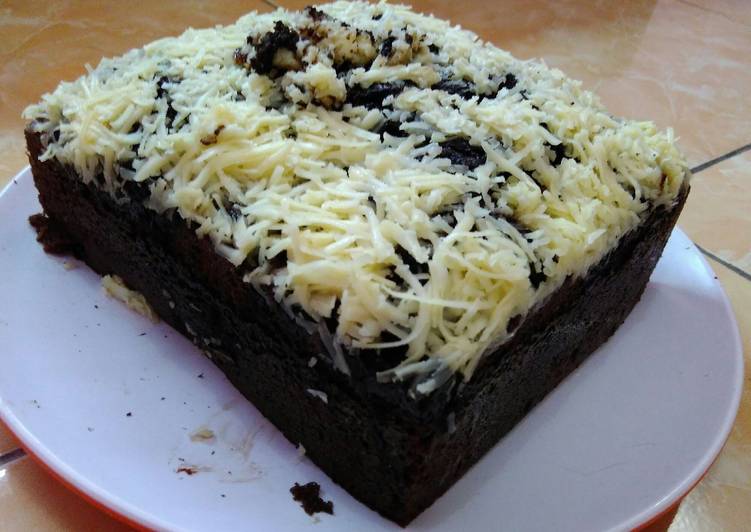 Cara Gampang Membuat brownis oreo kukus Anti Gagal