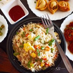 A picture of Egg fried Rice.