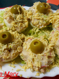 Una foto de Huevos rellenos de atún y surimi