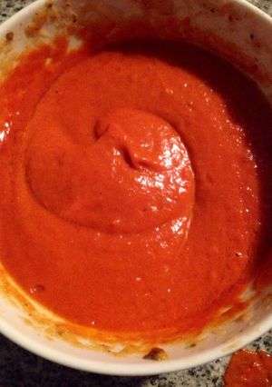 Una foto de Salsa de tomate y verduras