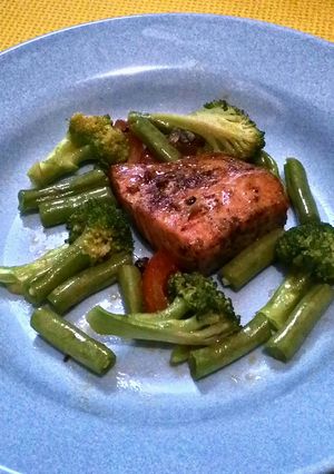 Foto resep Fried Salmon with veggie