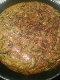 Una foto de Tortilla de calabacín con tofu