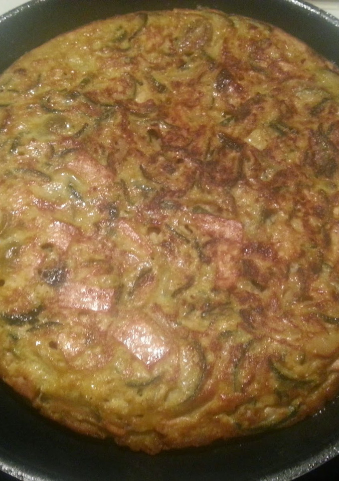 Una foto de Tortilla de calabacín con tofu