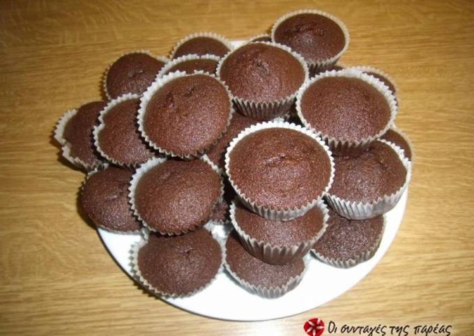 κύρια φωτογραφία συνταγής Cupcakes Σοκολάτας