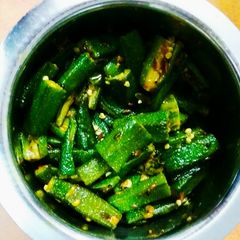 A picture of Dry Bhindi subji.