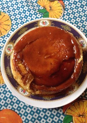 Una foto de Flan napolitano