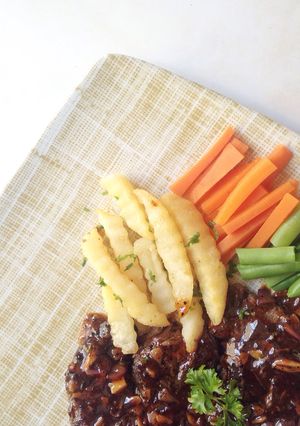 Foto resep Steak with Black Pepper Sauce