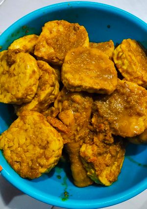 Foto resep Ayam ungkep bumbu kuning