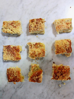 A picture of Kiwi Crumble Bars.