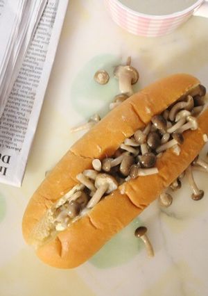A picture of Mushroom Cheese Sandwich.