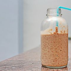 A picture of DIY Oat Smoothie.