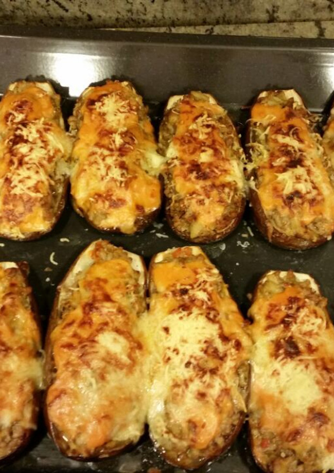Una foto de Berenjenas rellenas de carne picada