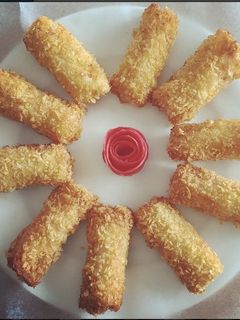 Hình của món Chả giò hải sản sốt Mayonnaise.
