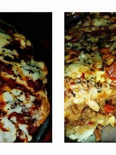 Una foto de Pizza rellena con carne