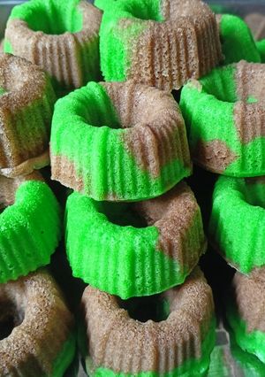 Foto resep 12. Bolu pandan coklat tanpa mixer ekonomis