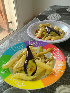 Una foto de Macarrones con verduras para mis niños