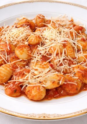 Una foto de Ñoquis de Patatas con Salsa