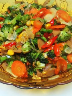 Foto resep Brokoli Sosis Pedas Manis 
