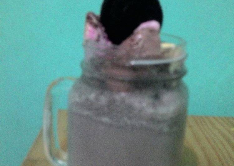 Recipe: Delicious oreo milkshake with ice cream