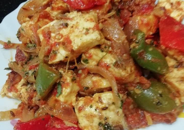 Easiest Way to Make Speedy Chilli Paneer with red capsicum