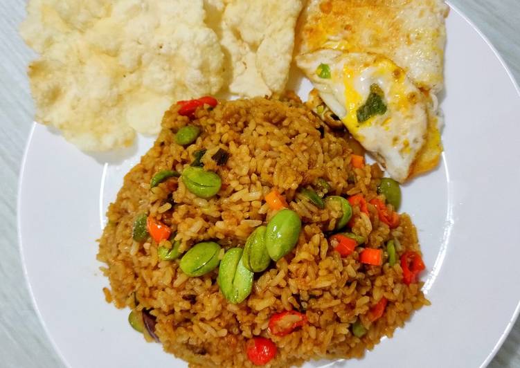 Nasi goreng pete