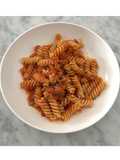 Fusilli con il sugo di pomodoro e tonno🍝