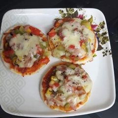 A picture of Mini Pizza.