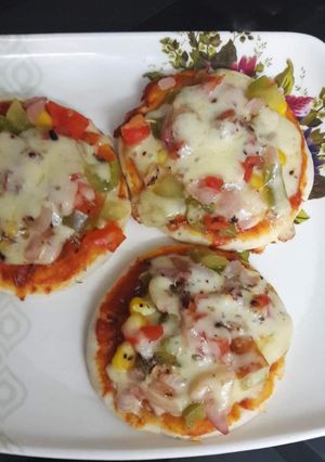 A picture of Mini Pizza.