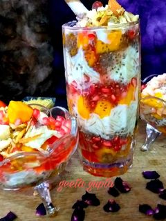 सेवई कस्टर्ड फालूदा (sevai custard falooda recipe in hindi) रेसिपी मुख्य फोटो