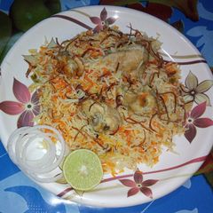 A picture of Chatpati Chicken yakhni biryani.