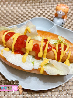 起司熱狗堡 的食譜成品照片