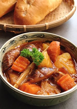 Hình của món Nấm đông cô kho ngũ vị (bò kho chay).