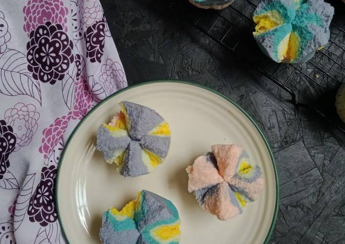 Cara Gampang Menyiapkan Bolu Kukus Unicorn (2 telur, metode All in One) yang Menggugah Selera