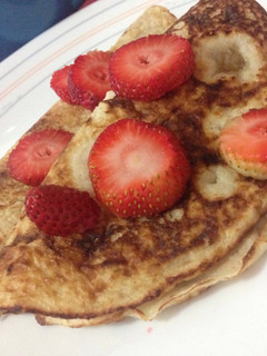Una foto de Pancakes con frutillas
