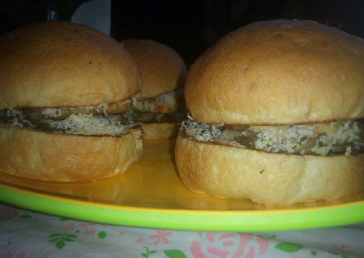 Tempe Burger with Mushroom Saute n Cheese